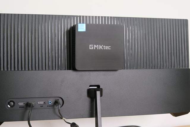 告别杂牌内存条、告别山寨系统、告别塑料壳子！极摩客K3评测分享