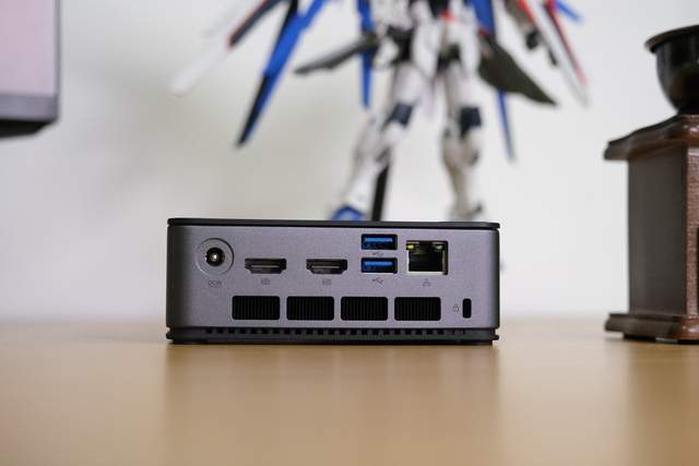 告别杂牌内存条、告别山寨系统、告别塑料壳子！极摩客K3评测分享