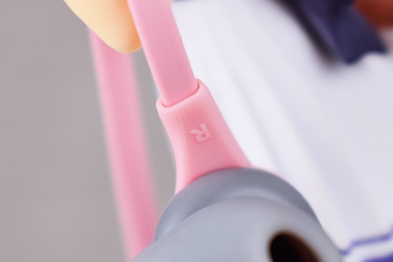 极度未知HyperX云雀游戏耳机粉色版开箱试玩：猛男装备再+1