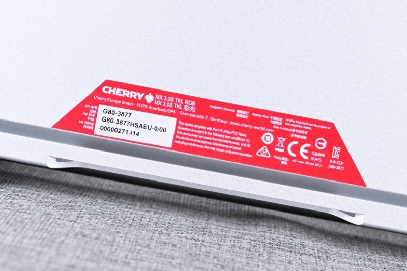 经典轴体有内味了，樱桃MX3.0 TKL RGB机械键盘开箱试玩