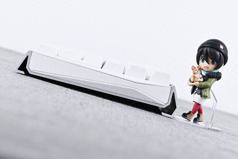 经典轴体有内味了，樱桃MX3.0 TKL RGB机械键盘开箱试玩