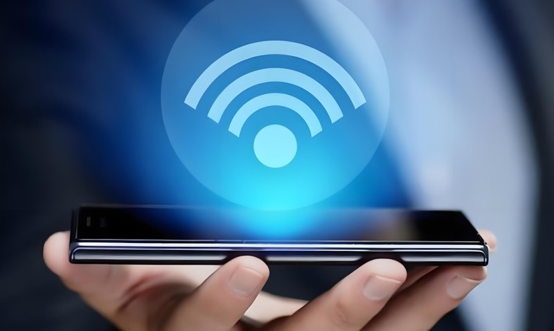 WPA3 vs 企业级加密：拆解华为/格行/中兴随身WiFi的安全架构差异