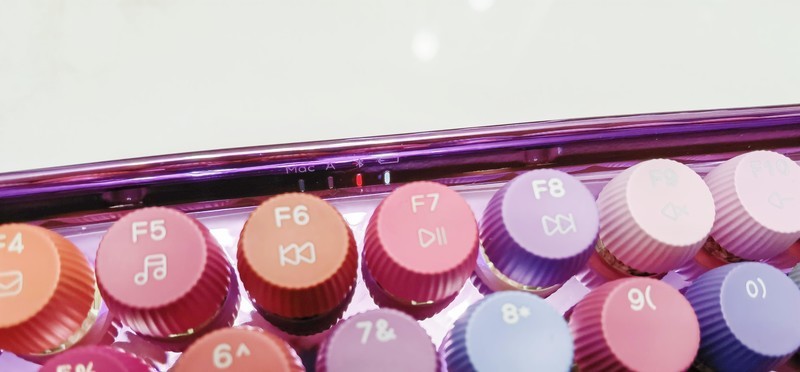 时尚女性必备！雷柏 ralemo Pre 5多模无线机械键盘姹紫嫣红