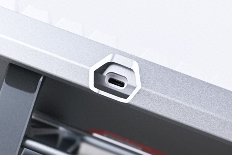 经典轴体有内味了，樱桃MX3.0 TKL RGB机械键盘开箱试玩