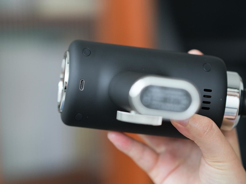 “非常规”发烧专业级深层击打筋膜枪，未野PRO上手体验超全实测