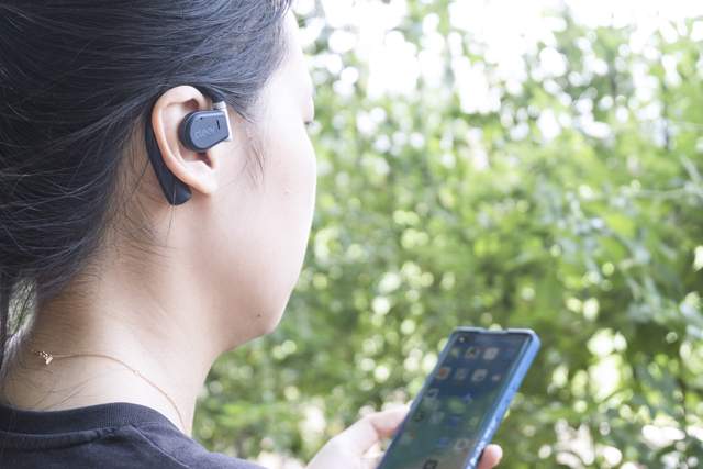 扔掉骨传导，这才是不入耳黑科技—Cleer音弧开放式耳机体验