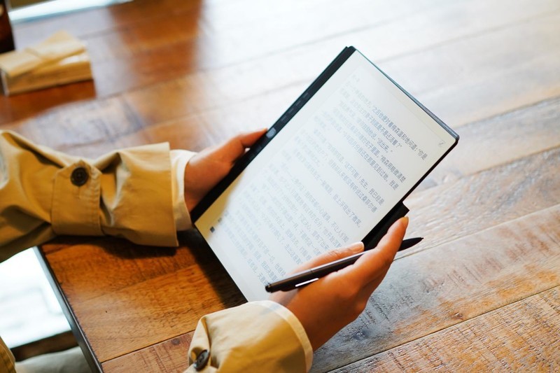 媲美真实纸张质感，还原真实的书写、阅读体验，汉王N10使用体验