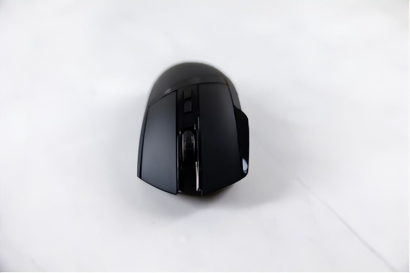 更适合右手，操作更丝滑，雷柏VT350S双模游戏鼠标体验