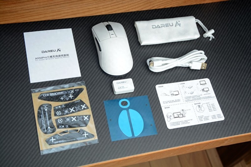 4K回报率、PAW3395引擎、54g轻量化，达尔优A950PRO三模鼠标体验
