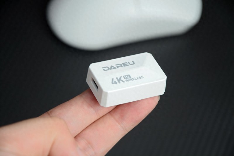 4K回报率、PAW3395引擎、54g轻量化，达尔优A950PRO三模鼠标体验