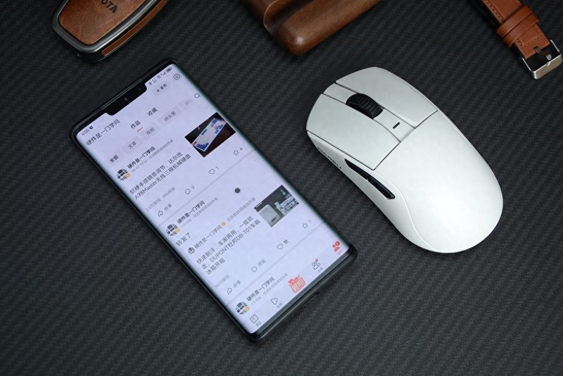 4K回报率、PAW3395引擎、54g轻量化，达尔优A950PRO三模鼠标体验