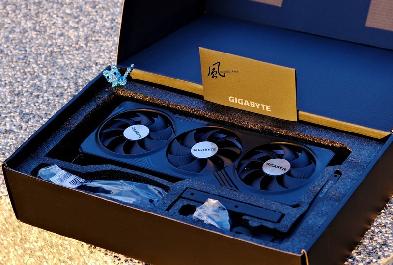 GIGABYTE 4070 Ti SUPER GAMING OC 16G实测4K效能与解析