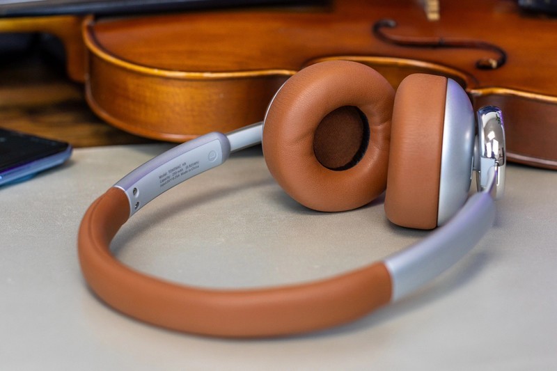 时尚穿搭新选择，唐麦H9复古头戴式蓝牙耳机，让你出街更有型