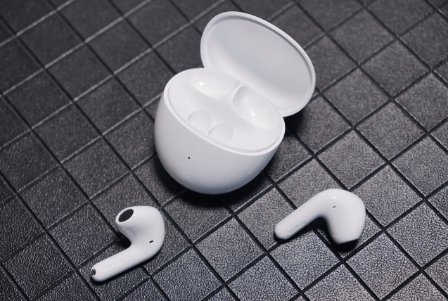 高性价比半入耳蓝牙耳机怎么选？性价比半入耳蓝牙耳机排行榜盘点