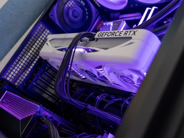 碳化硅加持，真传家宝，微星MEG Ai1600T PCIE5超神电源首发晒单