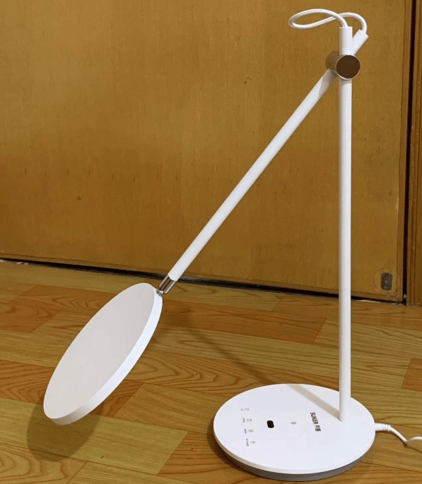 护眼灯哪个品牌最好用？2025年人气飙升榜护眼灯排名前十的品牌