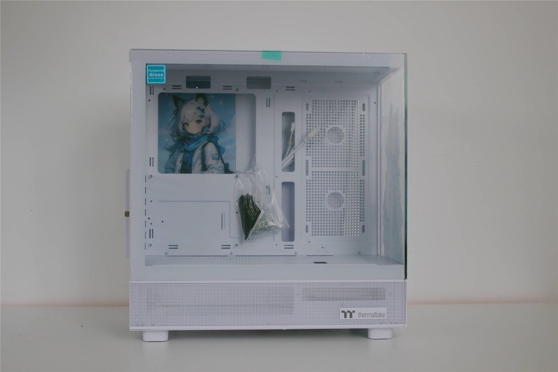 分享一下，搭建一套Thermaltake的海景房主机，到底有多爽