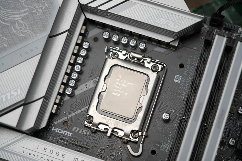 酷睿i5-13490F深度评测：千元内性能王者，小黑盒里的大惊喜！