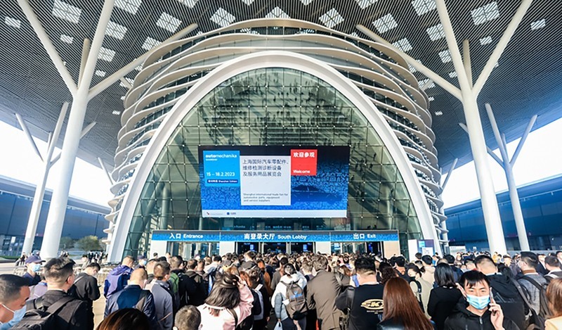 上海国际汽车零配件展，瑞翼鲨光轴入局汽车行业