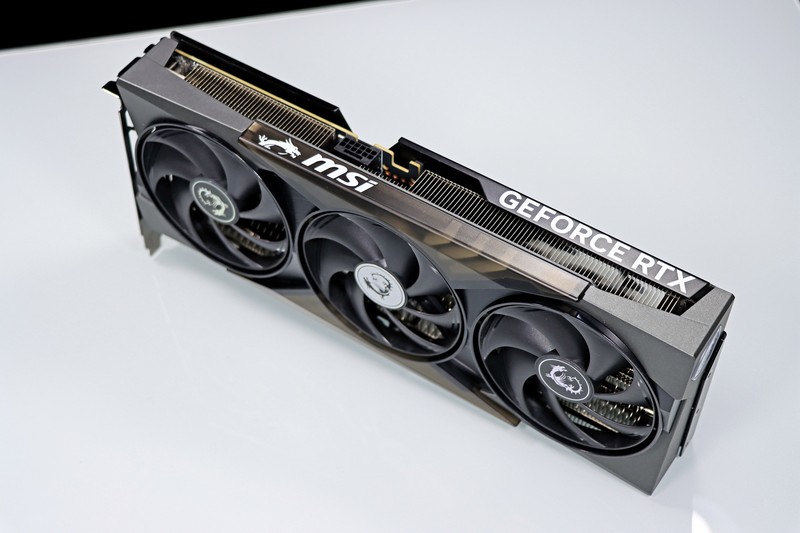 微星 MSI RTX 5060Ti 16G 魔龙实战 DLSS 4 / DLLS 3