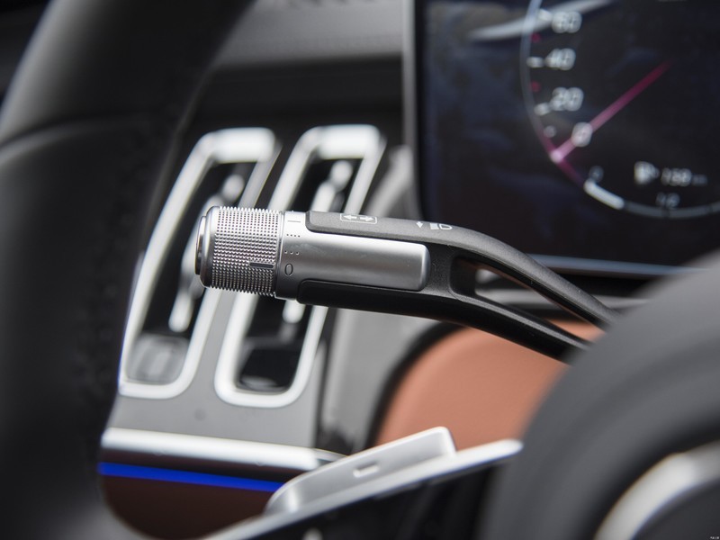 上海国际汽车零配件展，瑞翼鲨光轴入局汽车行业