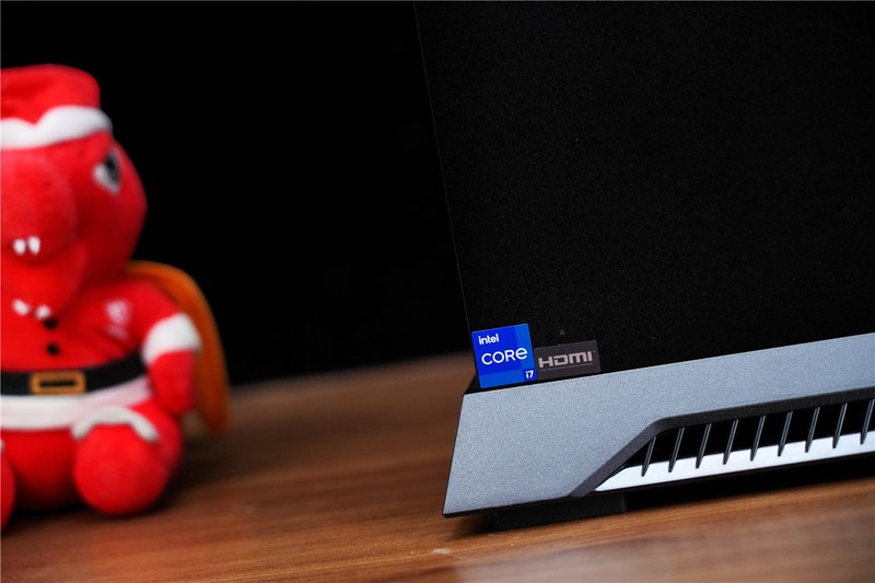 小身材也有大能量，搭载i7和3080Ti的微星海皇戟X是个不错的选择