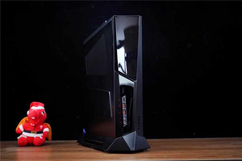 小身材也有大能量，搭载i7和3080Ti的微星海皇戟X是个不错的选择