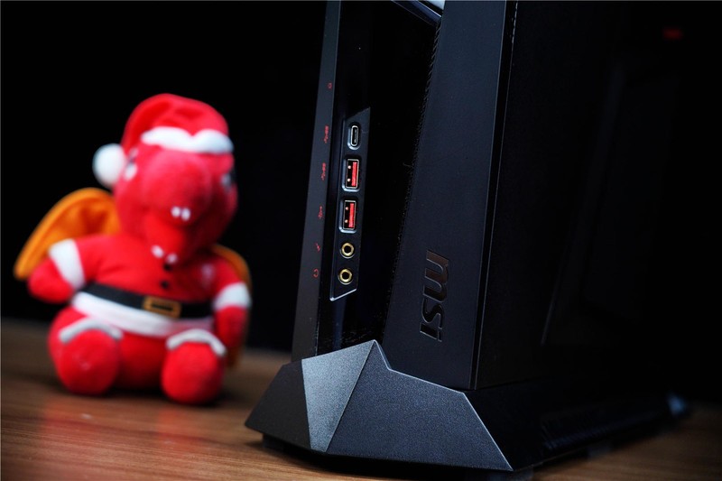 小身材也有大能量，搭载i7和3080Ti的微星海皇戟X是个不错的选择