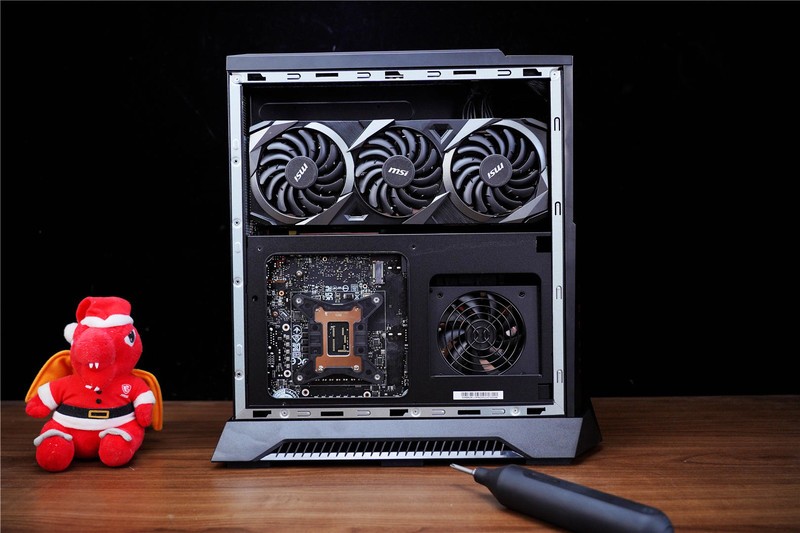 小身材也有大能量，搭载i7和3080Ti的微星海皇戟X是个不错的选择