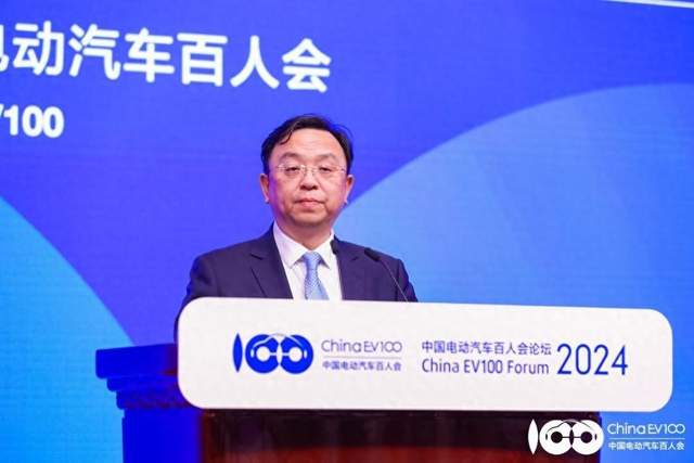 新能源汽车：历史性的突破与未来的风向标！汽油车要完了？