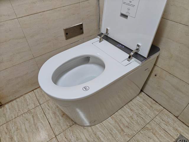 无感冲水，告别水压限制——米家小鲸洗智能马桶U9