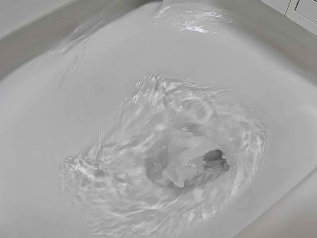 无感冲水，告别水压限制——米家小鲸洗智能马桶U9