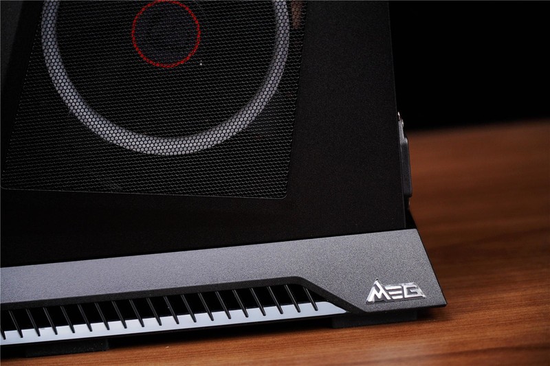 小身材也有大能量，搭载i7和3080Ti的微星海皇戟X是个不错的选择