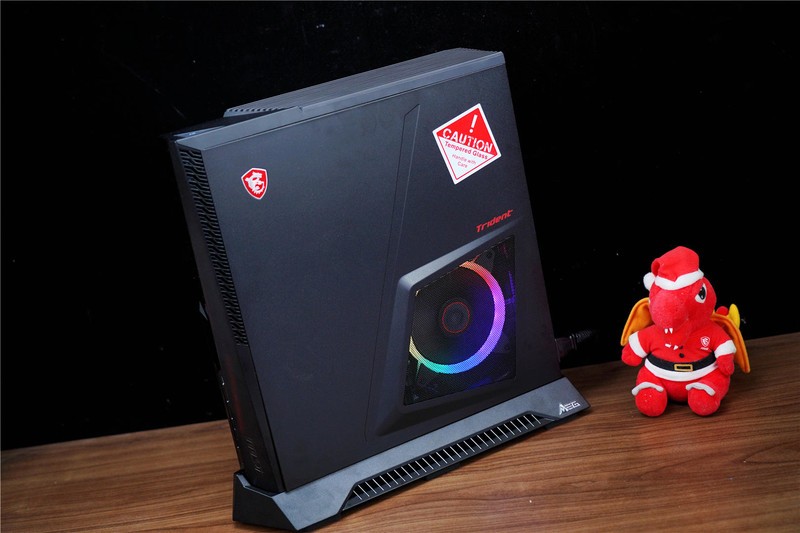 小身材也有大能量，搭载i7和3080Ti的微星海皇戟X是个不错的选择