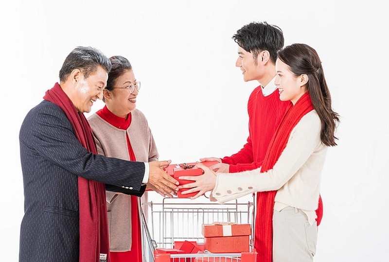 智能生活从新年礼物开始：十款科技产品，送给亲友的最佳选择！