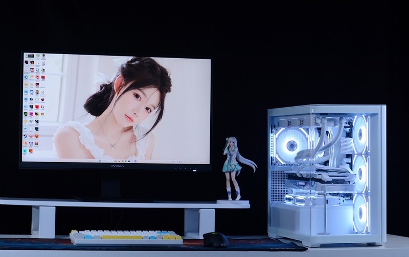 可背插+一体曲面玻璃侧透！乔思伯D300海景房+13700kf+4070Ti装机