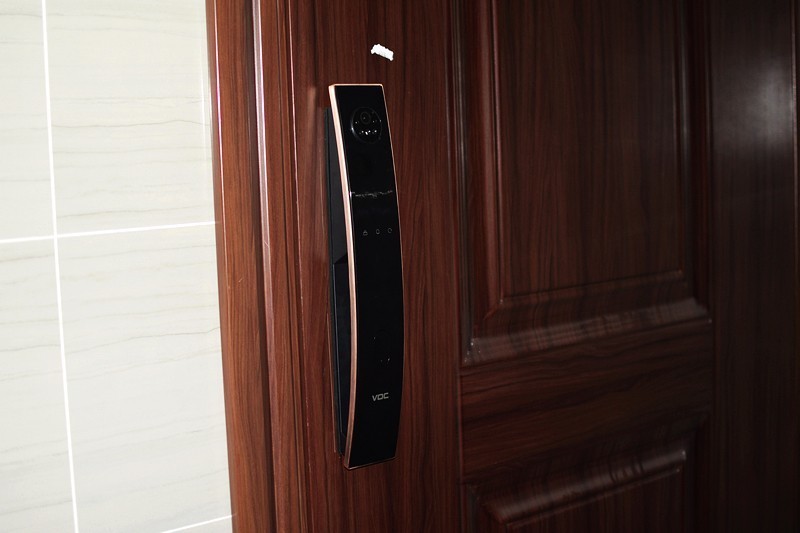 家居安全的智能守护者 VOC猫眼人脸智能锁K9pro