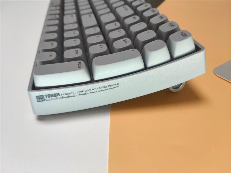 清新“水泥灰”+山东舰主题键帽，打造出只属于你的DIY键盘