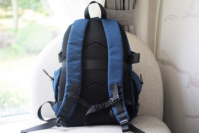 25L巨能装.4级防泼水 拓容防泼多功能双肩包