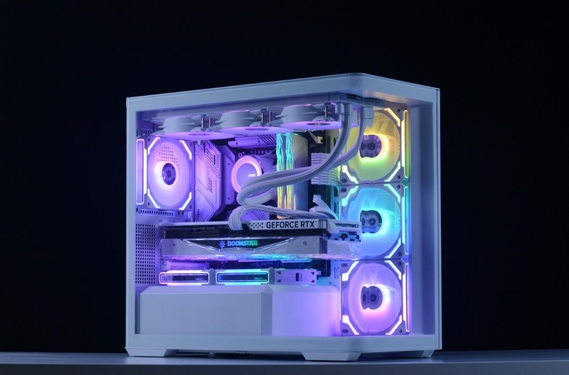 可背插+一体曲面玻璃侧透！乔思伯D300海景房+13700kf+4070Ti装机