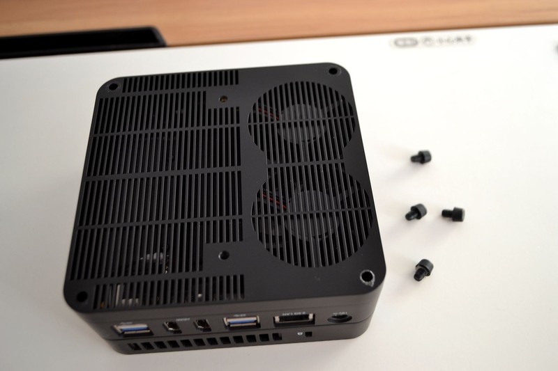 少了屏幕的迷你主机！真的比笔记本香吗？不到2K入手铭凡UM690S