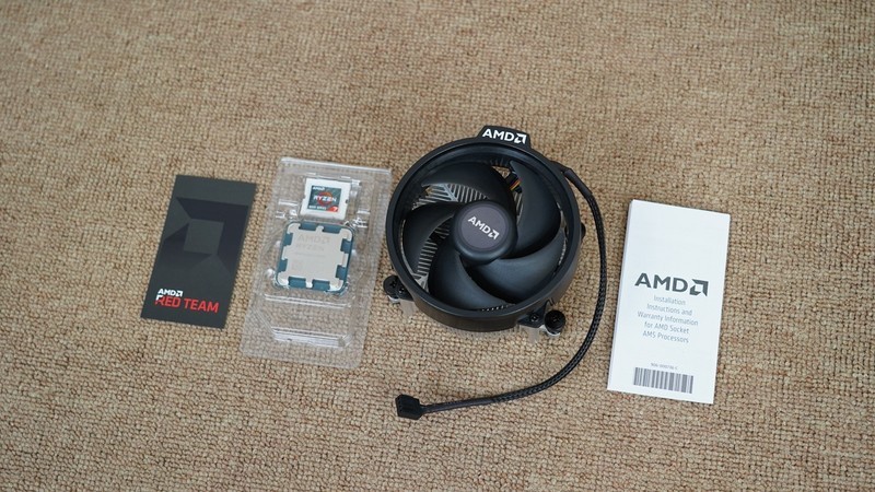 AMD持续YES？AMD 锐龙7 8700G首发评测&装机分享