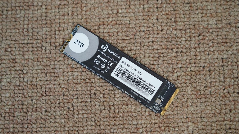 AMD持续YES？AMD 锐龙7 8700G首发评测&装机分享