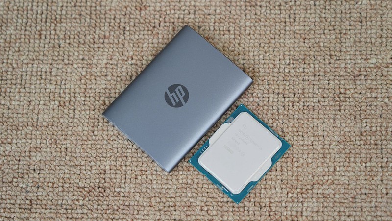 小巧玲珑，秒传2000，HP P900 1TB高速移动固态硬盘体验分享