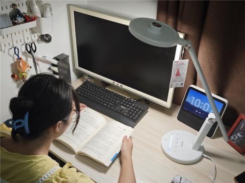 护眼灯哪个牌子质量好？护眼台灯十大排名品牌测评决出赢家
