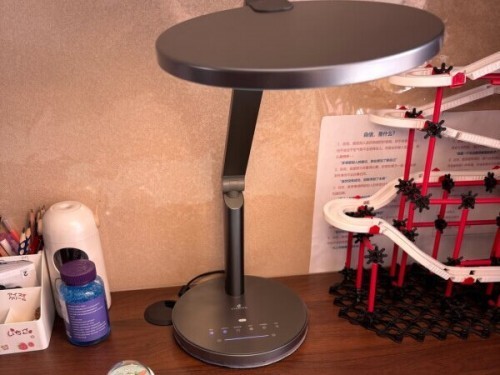 护眼灯哪个牌子质量好？护眼台灯十大排名品牌测评决出赢家