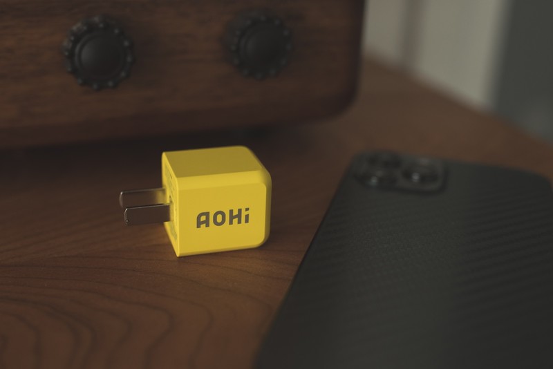 通勤充电功率怎么选？喂饱只需找两款氮化镓