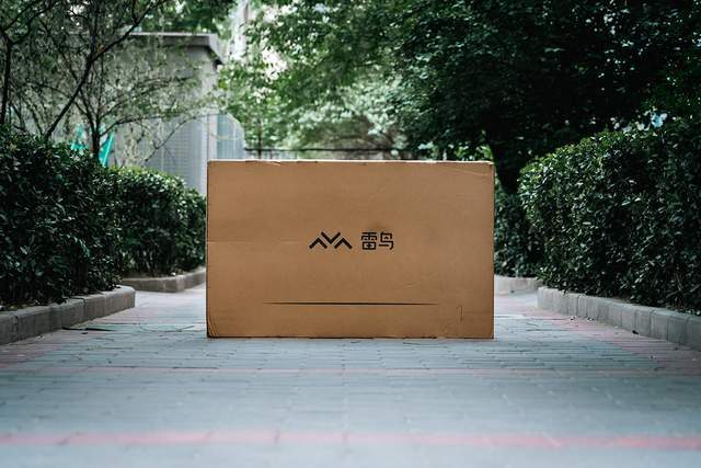 豪华配置，站上2000元档质价比巅峰，雷鸟鹏6 55寸4K游戏电视评测