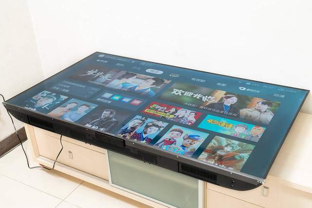 豪华配置，站上2000元档质价比巅峰，雷鸟鹏6 55寸4K游戏电视评测