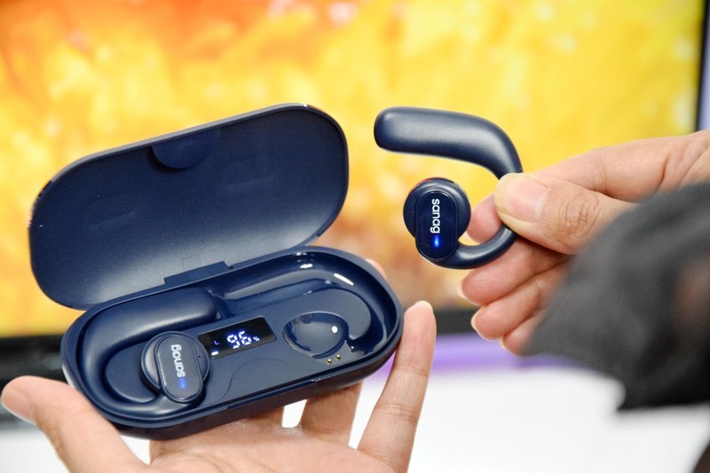 气传导TWS耳机听过吗？与入耳、半入耳有何不同？来看看实际体验